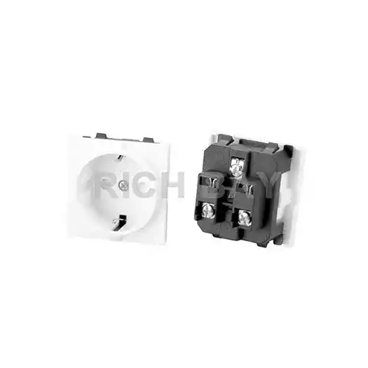 德式/歐式插座 16A 方型/防塵蓋